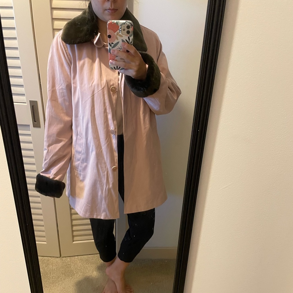 💜5 for $25 Pink London Fog trench coat with fur detail